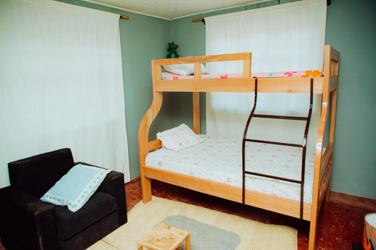 Emmy'S Backpackers Hostel Iringa Kültér fotó