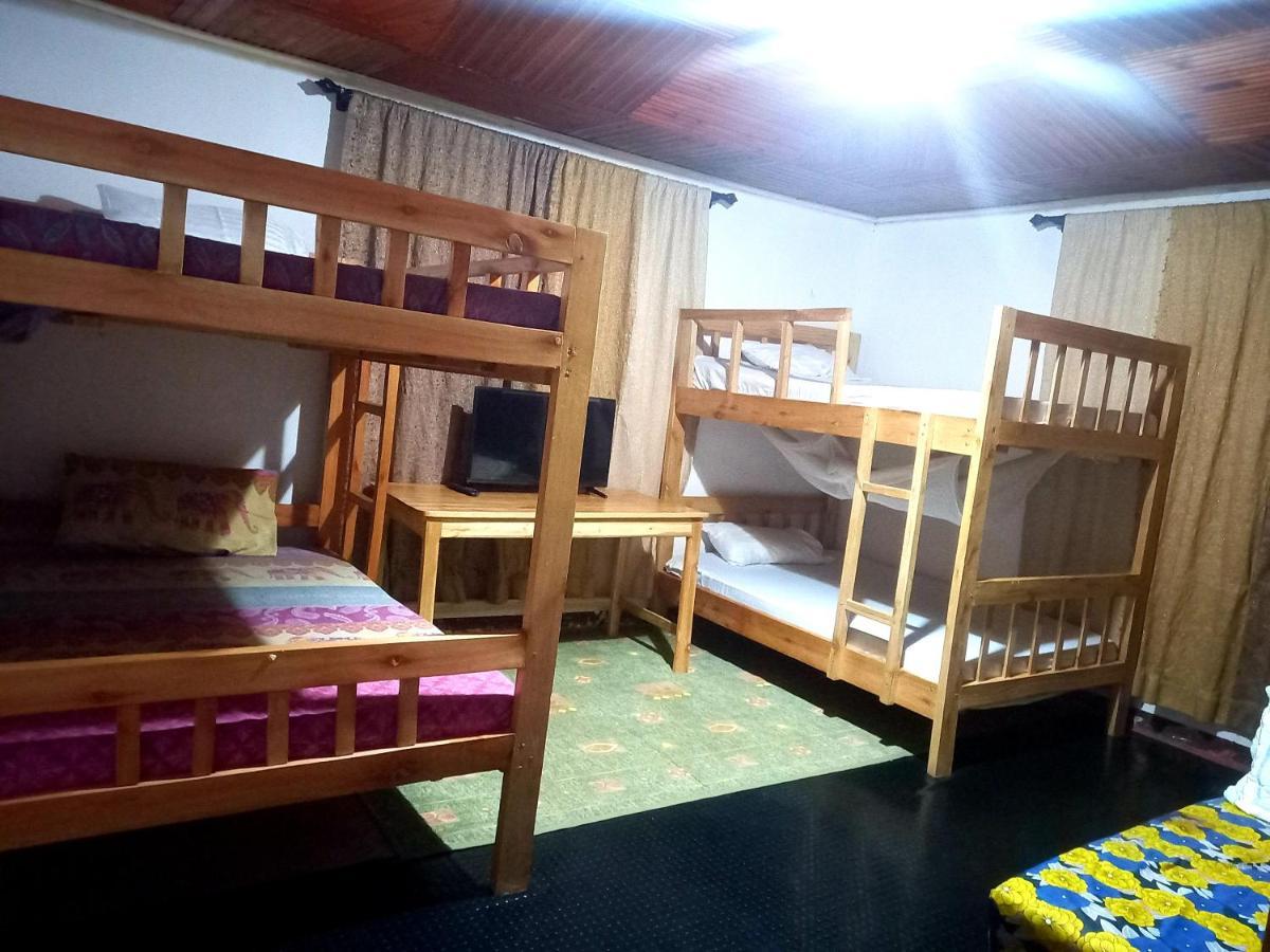 Emmy'S Backpackers Hostel Iringa Kültér fotó